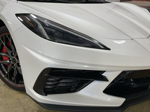 Used 2023 Chevrolet Corvette Stingray Premium Conv w/ Z51 Performance Package RWD image 10