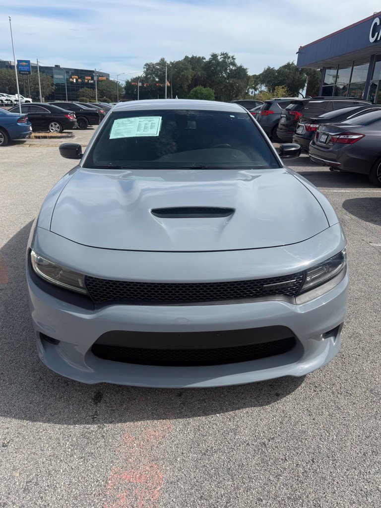 Used 2022 Dodge Charger R/T w/ Blacktop Package RWD image 2