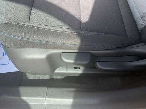 New 2026 Chevrolet Trax LS w/ LS Convenience Package FWD image 18