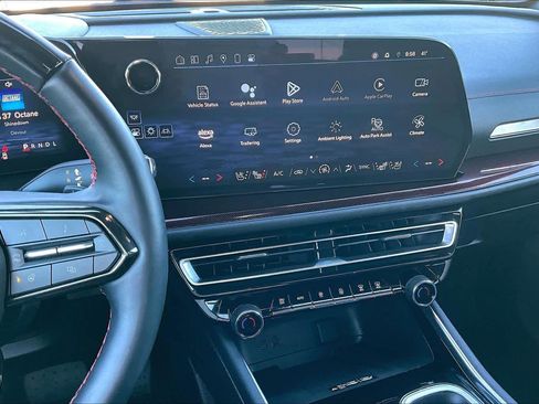 Used 2024 Chevrolet Traverse RS w/ LPO, Floor Liner Package image 8