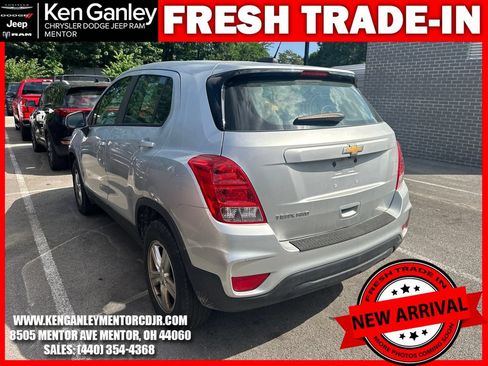 Used 2017 Chevrolet Trax LS AWD/4WD image 8
