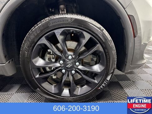 Used 2022 Dodge Durango SXT w/ Blacktop Package image 4