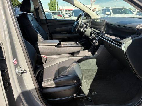 Used 2025 Hyundai Tucson SEL AWD/4WD image 32