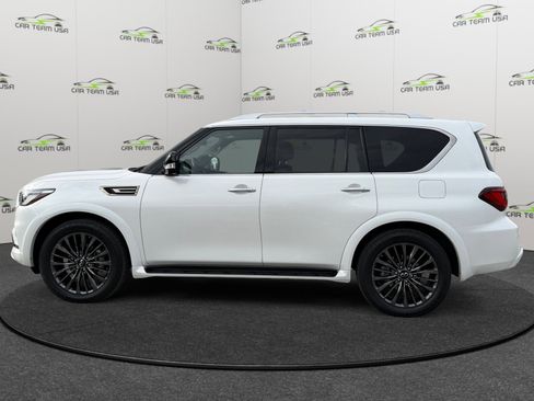 Used 2024 INFINITI QX80 Sensory image 2