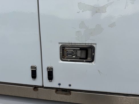 Used 2023 Ford E-350 and Econoline 350 Super Duty w/ Power Windows & Locks Group RWD image 11