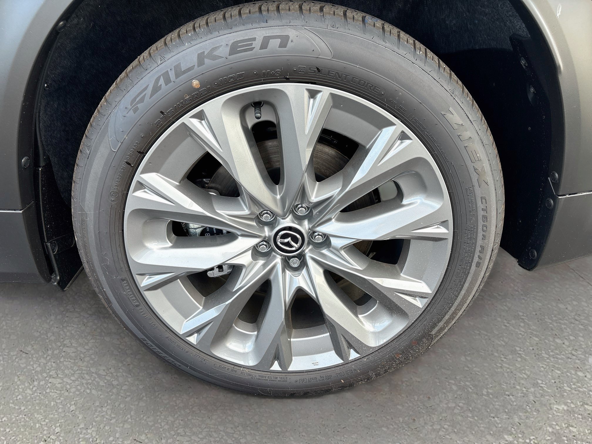 Used 2026 MAZDA CX-90 Plug-In Hybrid w/ Preferred AWD/4WD image 9