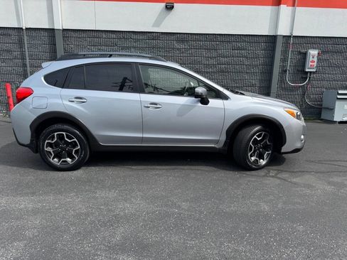 Used 2015 Subaru Crosstrek 2.0i Limited AWD/4WD image 6