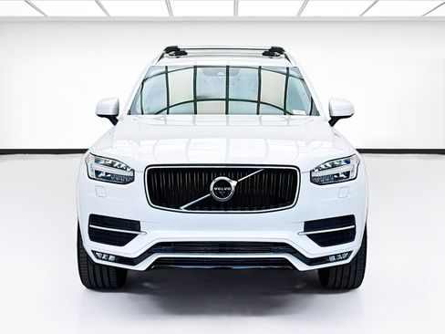 Used 2018 Volvo XC90 T6 Momentum w/ Convenience Package AWD/4WD image 2