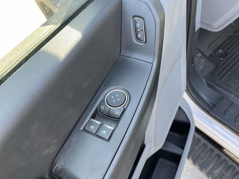 New 2025 Ford F550 4x4 Regular Cab Super Duty image 7