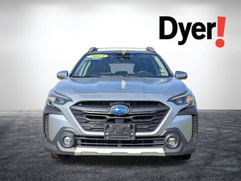 Used 2023 Subaru Outback Touring XT w/ Tech Package 3 AWD/4WD image 11