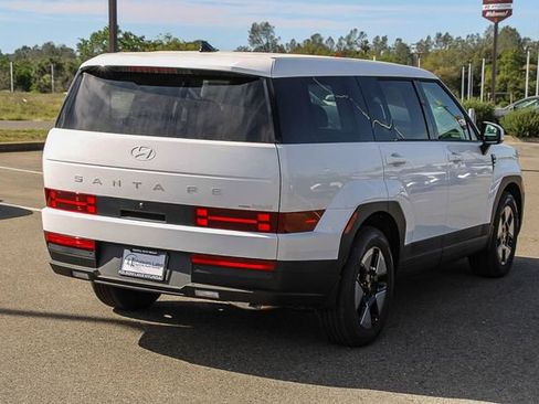 New 2026 Hyundai Santa Fe SE AWD/4WD image 5