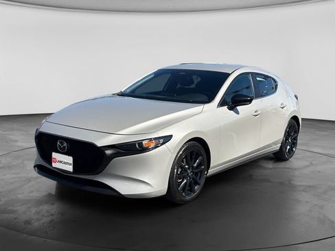 Used 2024 MAZDA MAZDA3 s FWD image 3
