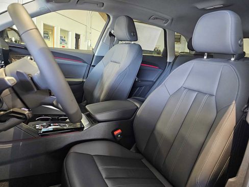 New 2025 Audi Q5 Premium image 22