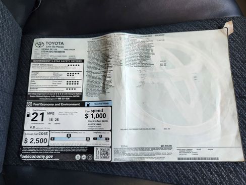 Used 2014 Toyota Sienna SE image 8