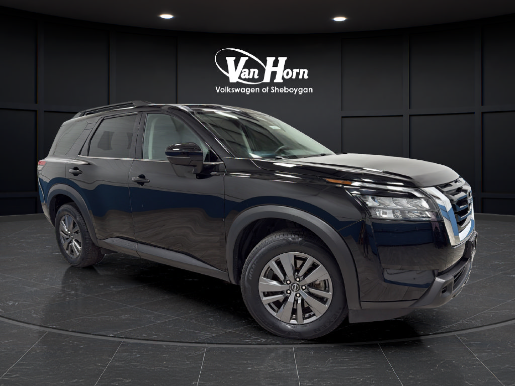 Used 2025 Nissan Pathfinder SV AWD/4WD image 1