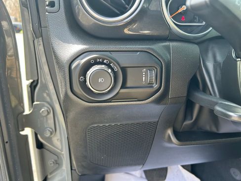 Certified 2023 Jeep Wrangler Unlimited Sahara AWD/4WD image 14