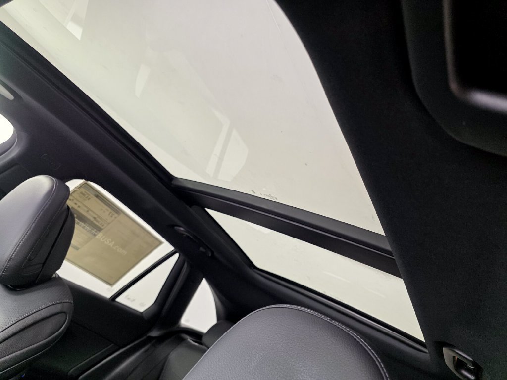 New 2026 Mercedes-Benz GLC 300 image 9