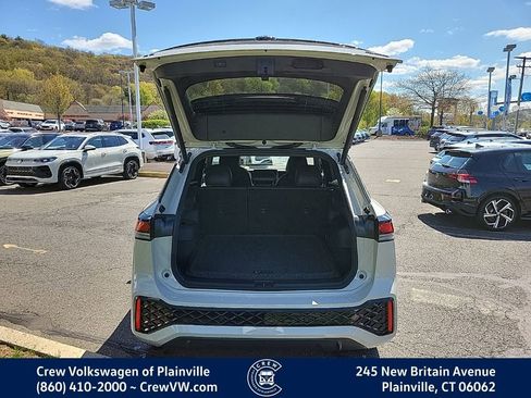 New 2026 Volkswagen Tiguan SE R-Line AWD/4WD image 55