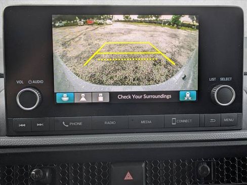 Used 2025 Honda CR-V EX image 12