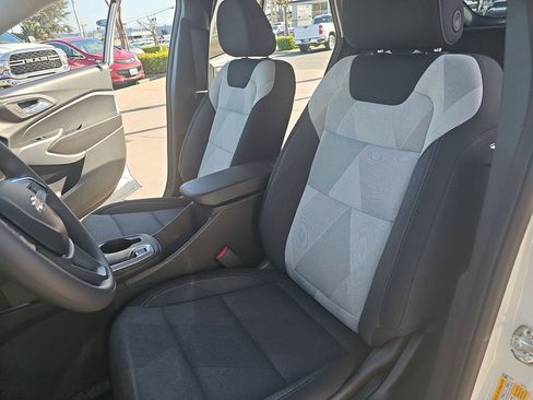 New 2026 Chevrolet Trax LS w/ Driver Confidence Package FWD image 14
