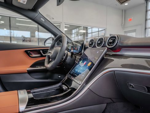 New 2026 Mercedes-Benz C 43 AMG 4MATIC Sedan image 18