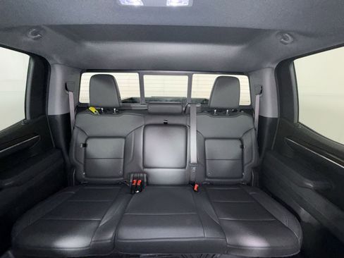 Used 2024 Chevrolet Silverado 1500 LT Trail Boss w/ LT Trail Boss Premium Package AWD/4WD image 25