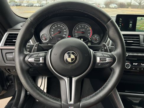 Used 2018 BMW M4 Coupe image 16
