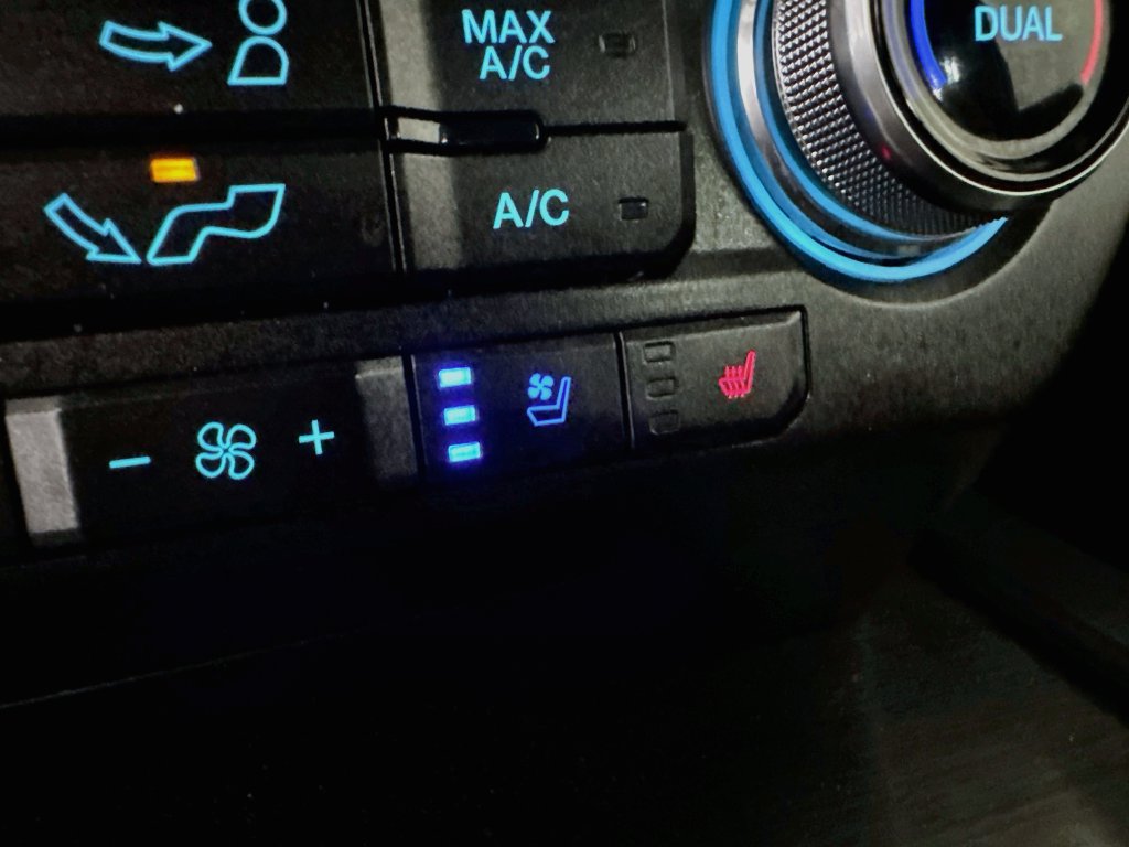 Used 2018 Ford F150 Lariat AWD/4WD image 24