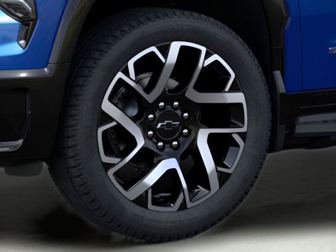 New 2025 Chevrolet Silverado EV RST image 9