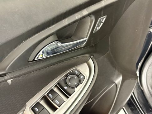 Used 2023 Chevrolet Malibu LT image 17