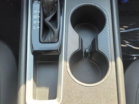 Used 2025 Nissan Altima 2.5 S FWD image 25