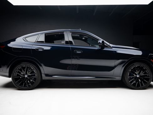 Used 2023 BMW X6 M50i w/ Parking Assistance Package AWD/4WD image 36