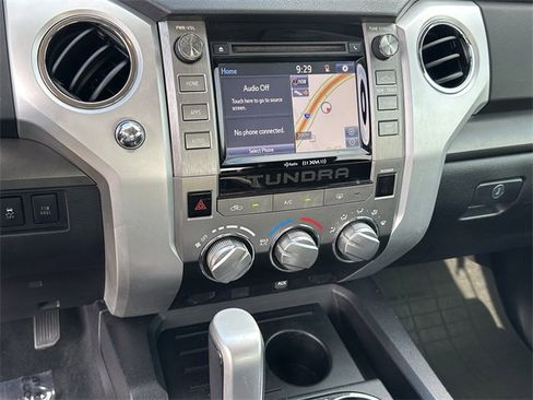 Used 2014 Toyota Tundra SR5 image 18
