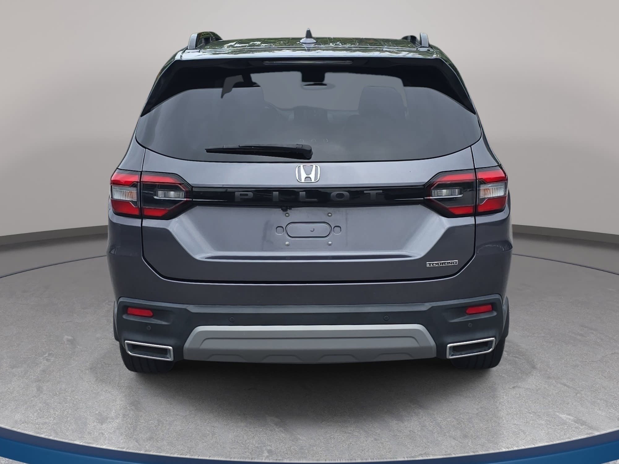 Used 2024 Honda Pilot Touring image 6