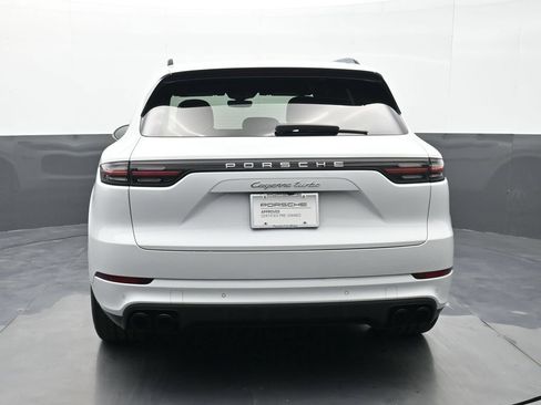 Certified 2021 Porsche Cayenne Turbo AWD/4WD image 22