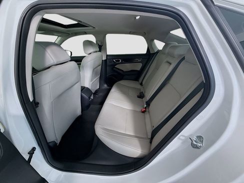 Used 2024 Honda Civic Touring image 21