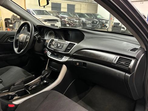 Used 2015 Honda Accord EX image 15