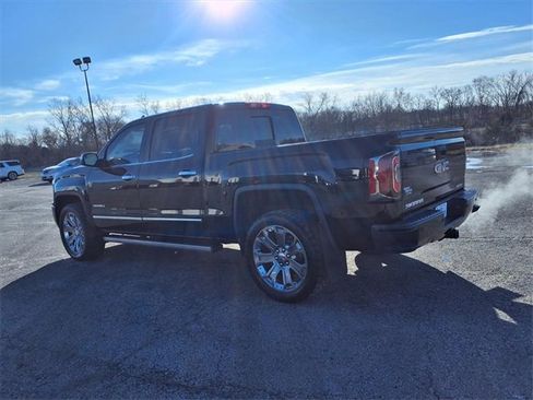 Used 2018 GMC Sierra 1500 Denali w/ Denali Ultimate Package image 21