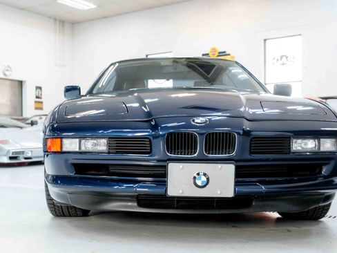 Used 1993 BMW 850Ci image 12