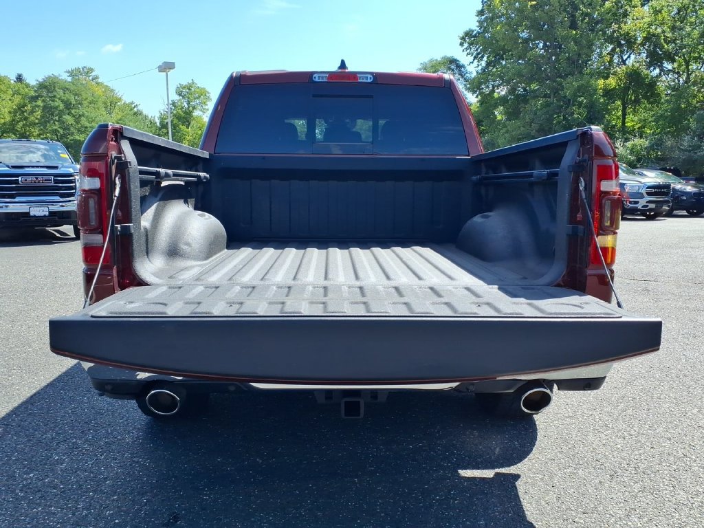 Used 2023 RAM 1500 Laramie AWD/4WD image 16