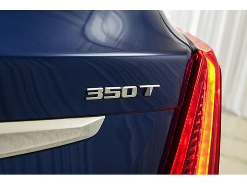Used 2024 Cadillac XT5 Luxury FWD image 61