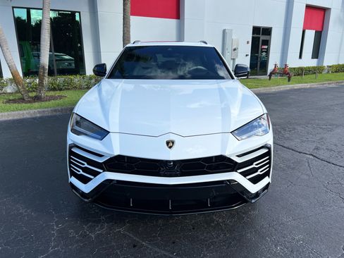 Used 2021 Lamborghini Urus AWD/4WD image 5