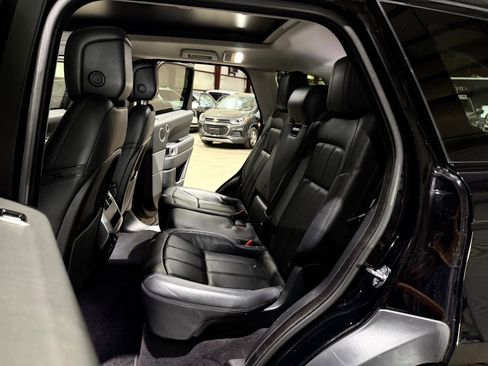 Used 2020 Land Rover Range Rover Sport HSE AWD/4WD image 18