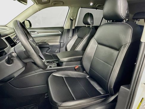 Used 2022 Volkswagen Atlas SE w/ Panoramic Sunroof Package FWD image 8
