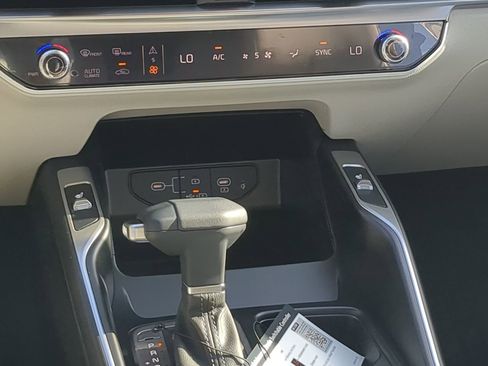 New 2026 Kia Sorento S image 16