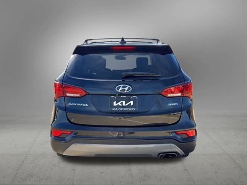 Used 2017 Hyundai Santa Fe Sport image 5