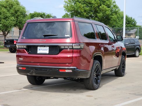 New 2026 Jeep Grand Wagoneer Limited AWD/4WD image 4