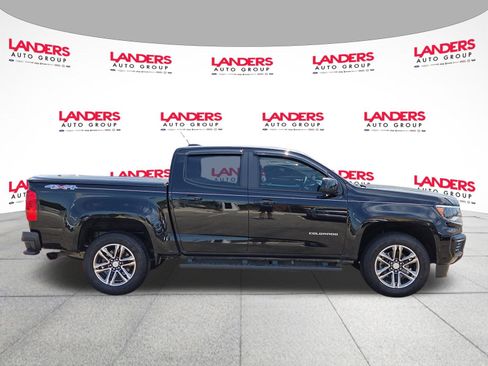 Used 2021 Chevrolet Colorado W/T w/ Custom Special Edition AWD/4WD image 2