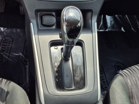 Used 2019 Nissan Sentra SV FWD image 25