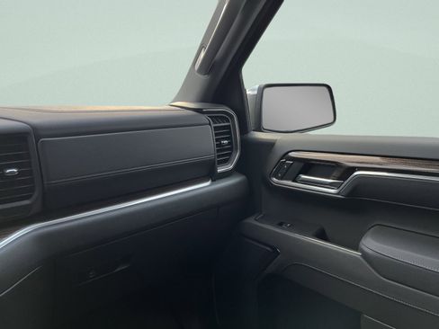 New 2026 Chevrolet Silverado 1500 LT image 26